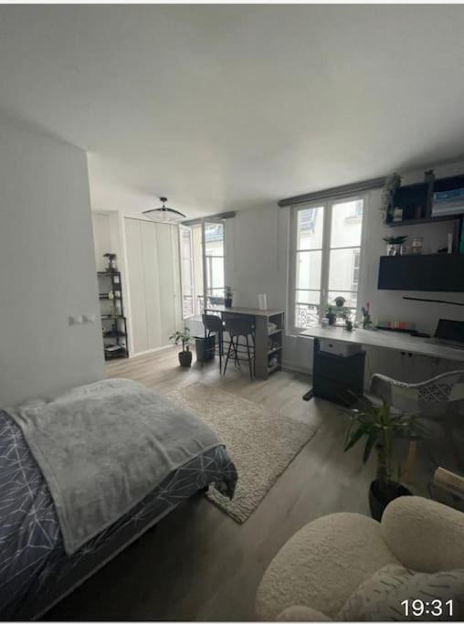 Apartment Joli Batignolles Paris