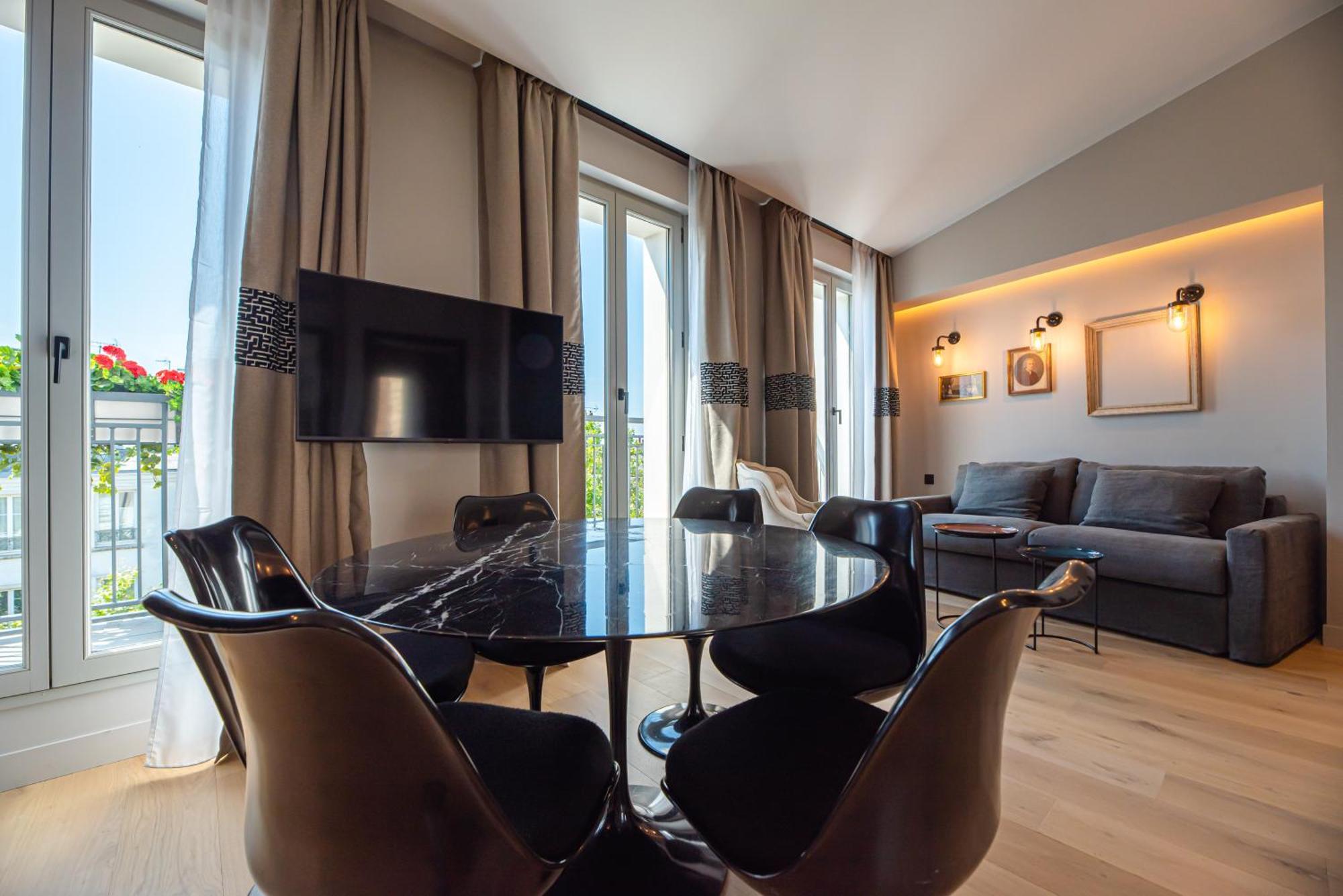 Apartment Demeure Montmartre Paris