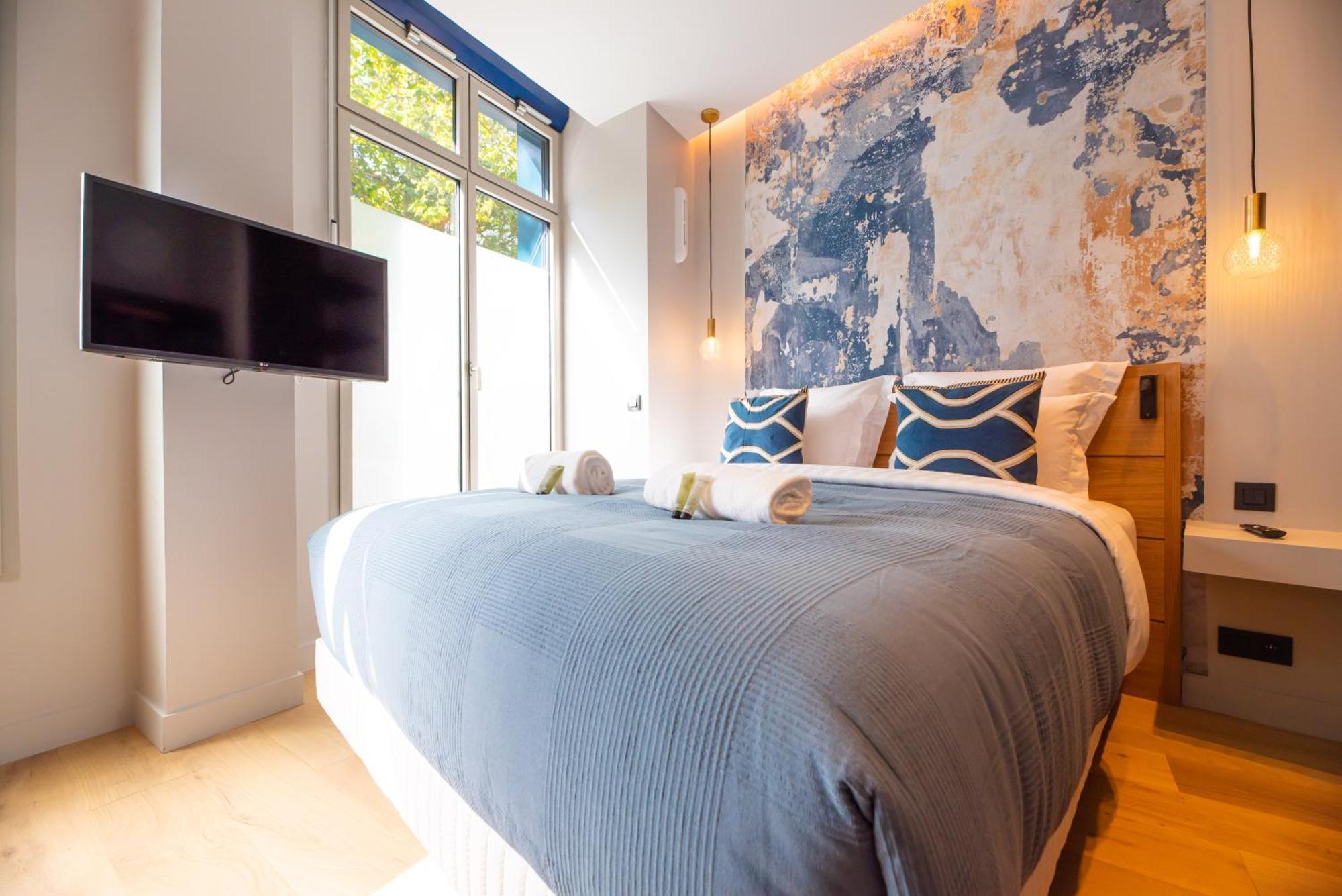 Demeure Montmartre Apartment *