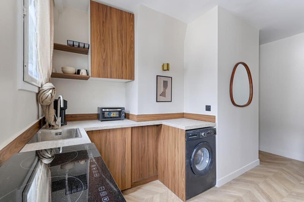 Apartment Barbes Buttes Chaumont Cosy Studio 2p