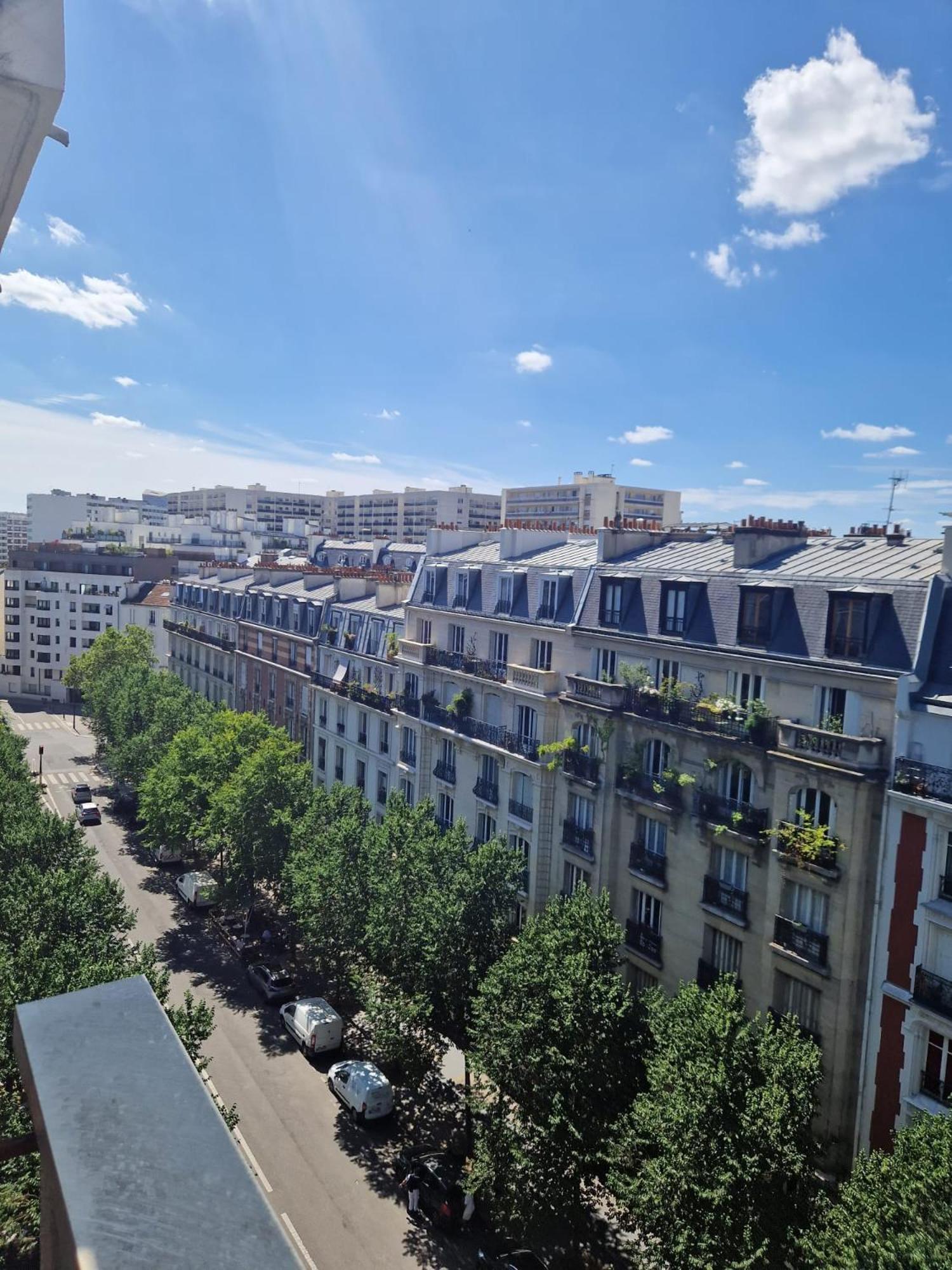 Grand Parisien Lumineux Nation 3 Etage Eleve *