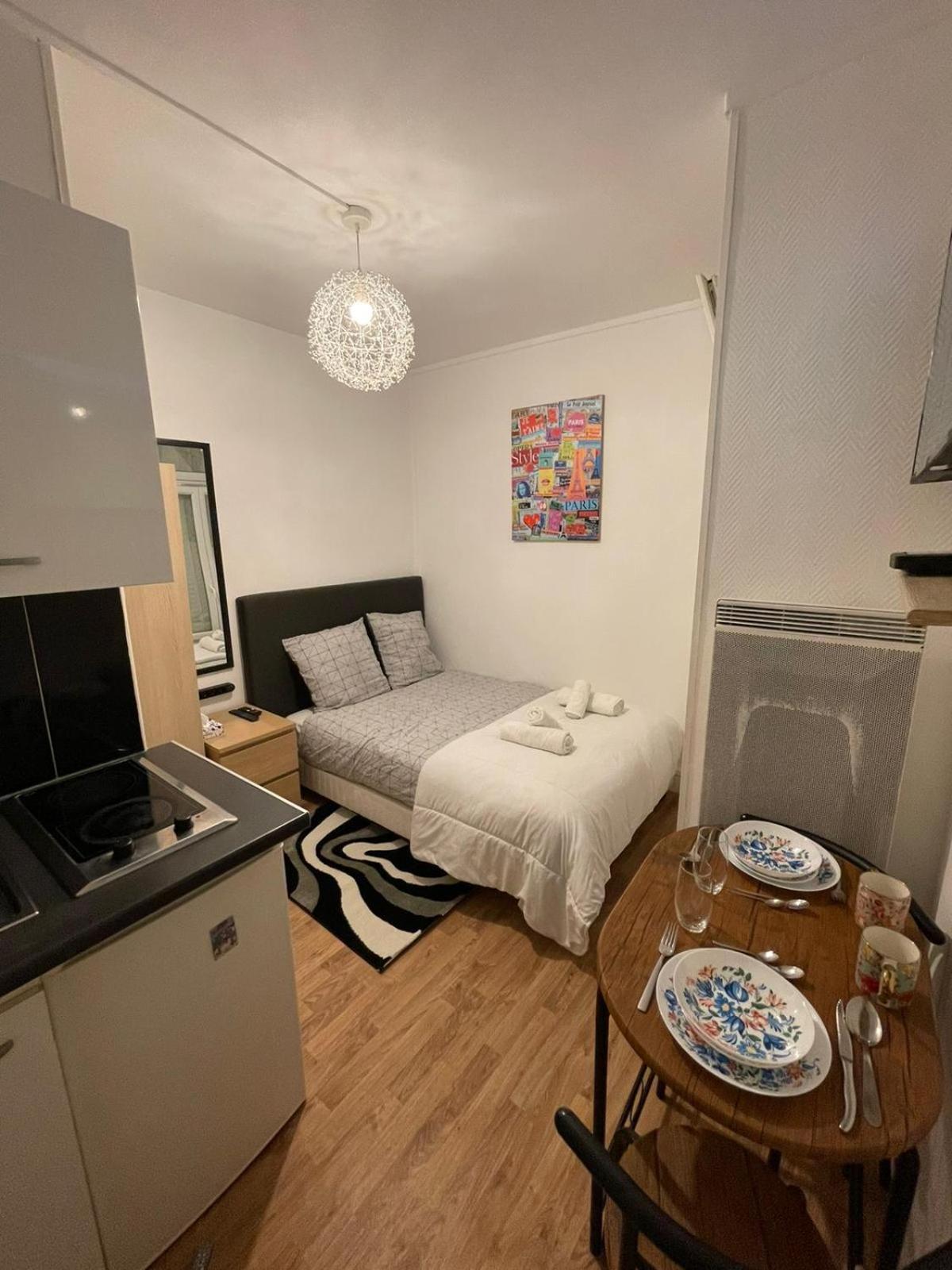 Apartment Dame De Fer