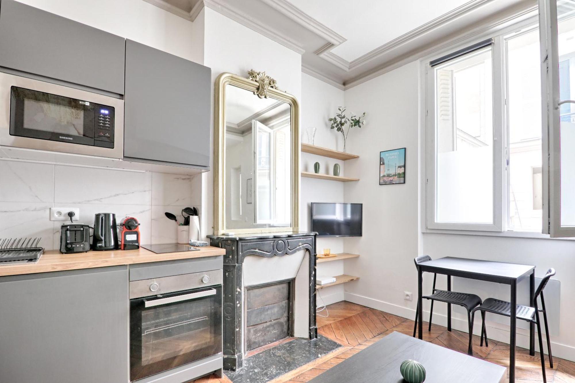 Liege - Saint-lazare, Location Very Apartamento *