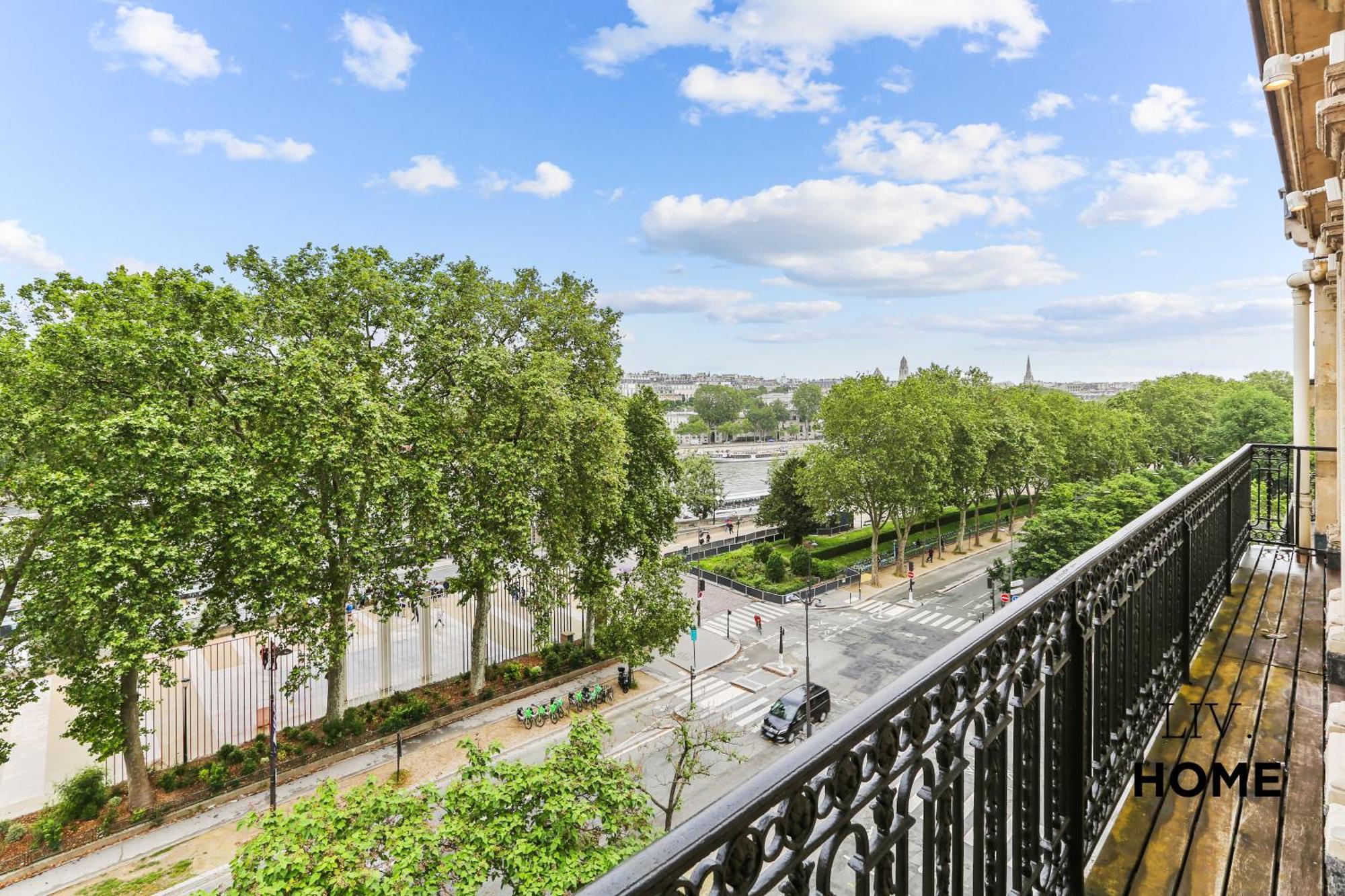 Apartment Le Magnifique Tour Eiffel Paris