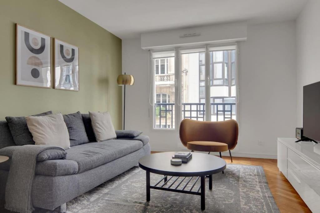 Apartment Sublime Avec Parking 17 Wagram *