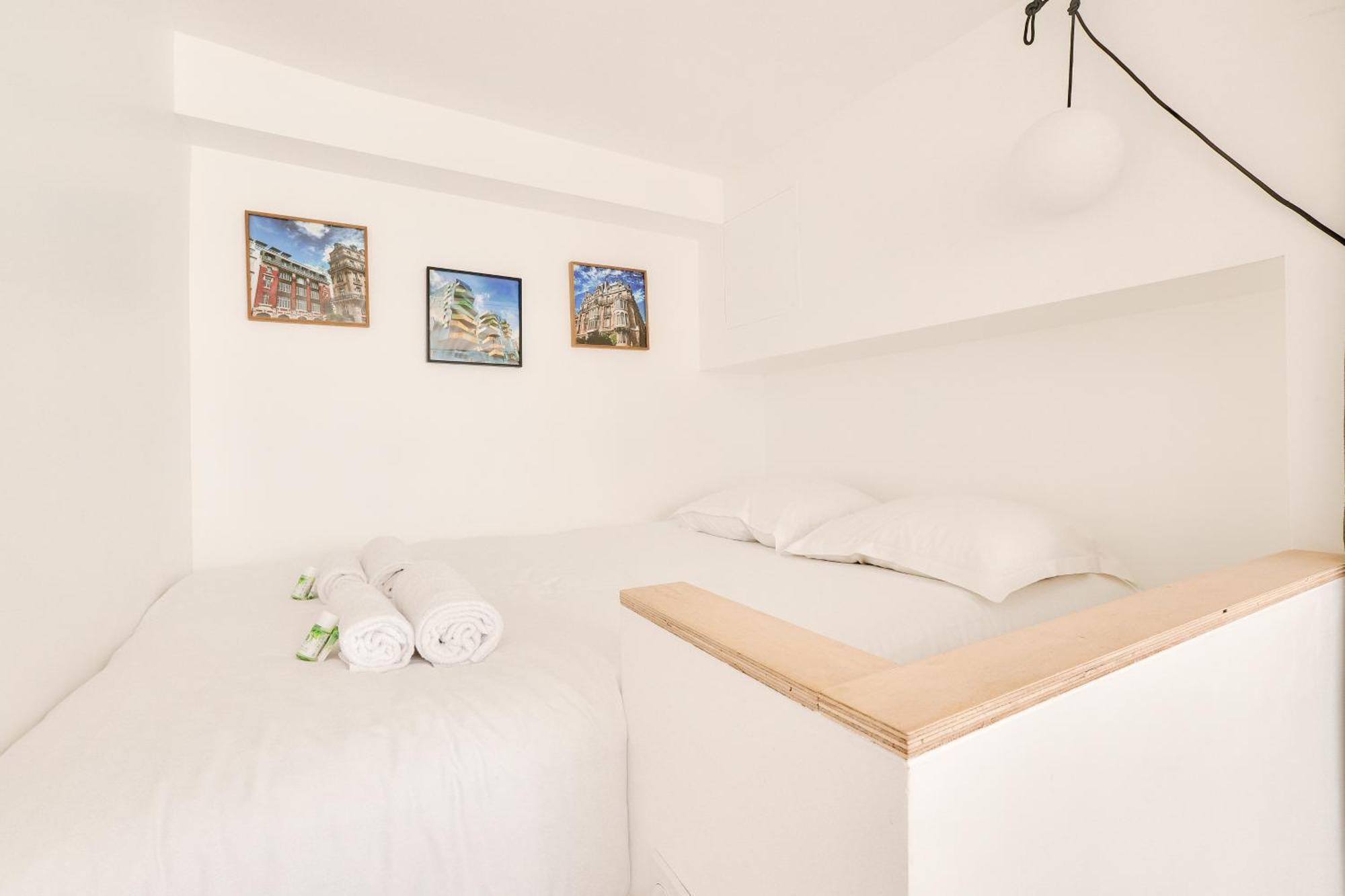 Bright In The 10arr. - 4 People Apartment