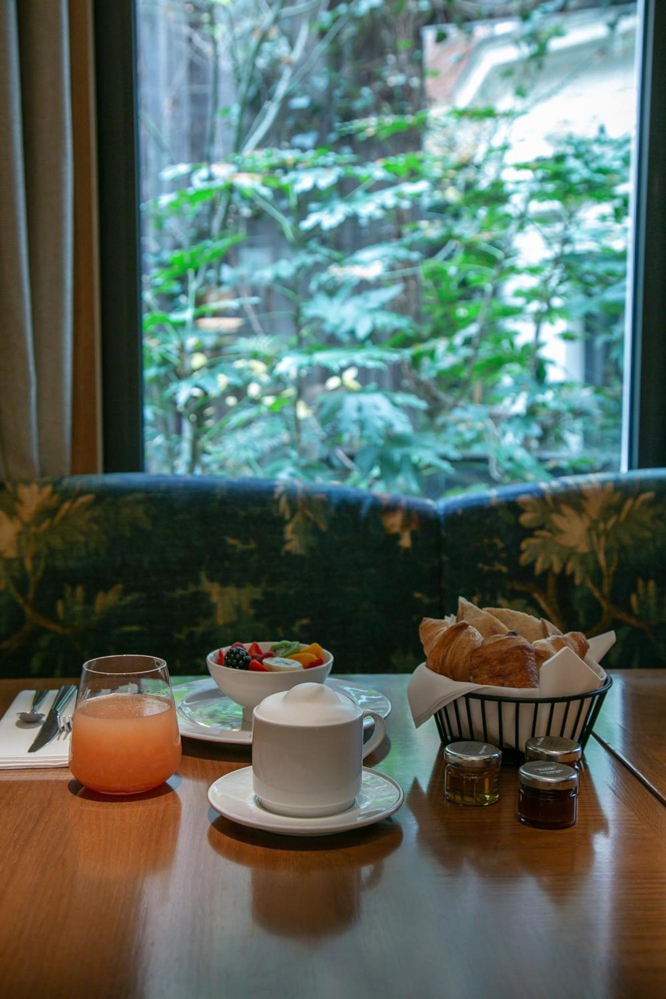 Le Ballu Hotel Paris