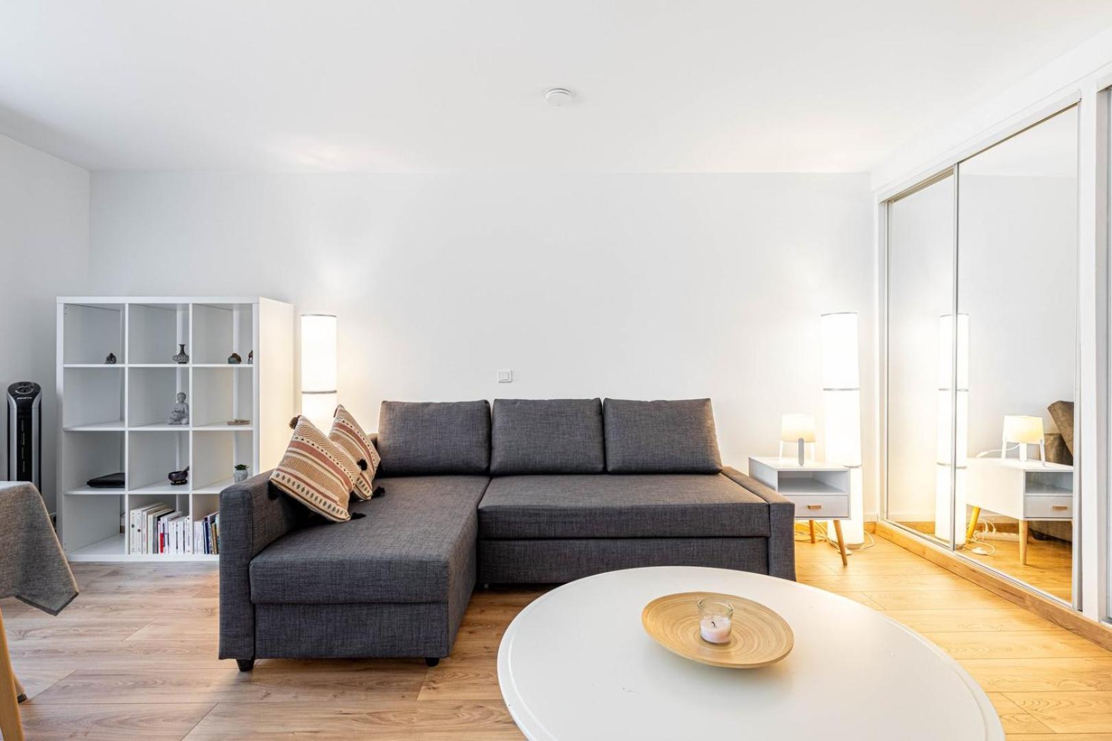 Guestready - Baigne De Lumiere Dans Le 19e Apartment Paris