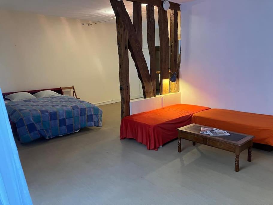 Apartment Grande Chambre Dans Studio Paris