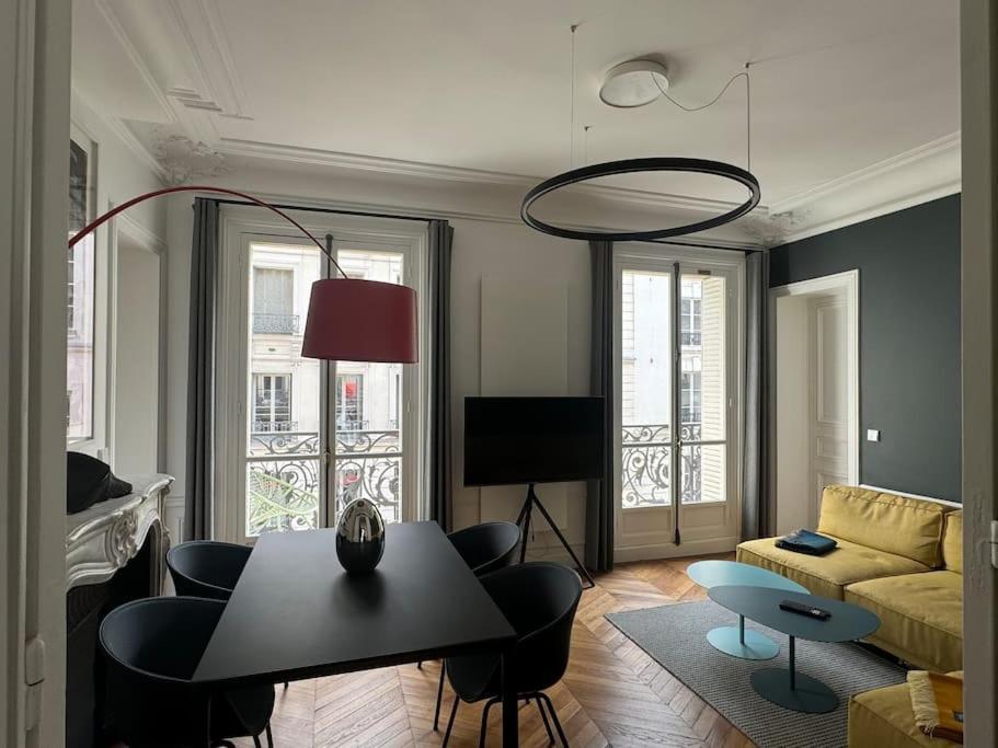 Joyau Au Coeur Du Marais - Refait A Neuf - Luxueux Appartement Paris