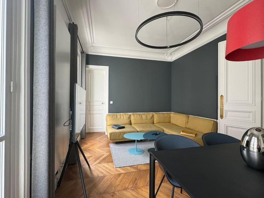 Joyau Au Coeur Du Marais - Refait A Neuf - Luxueux Appartement
