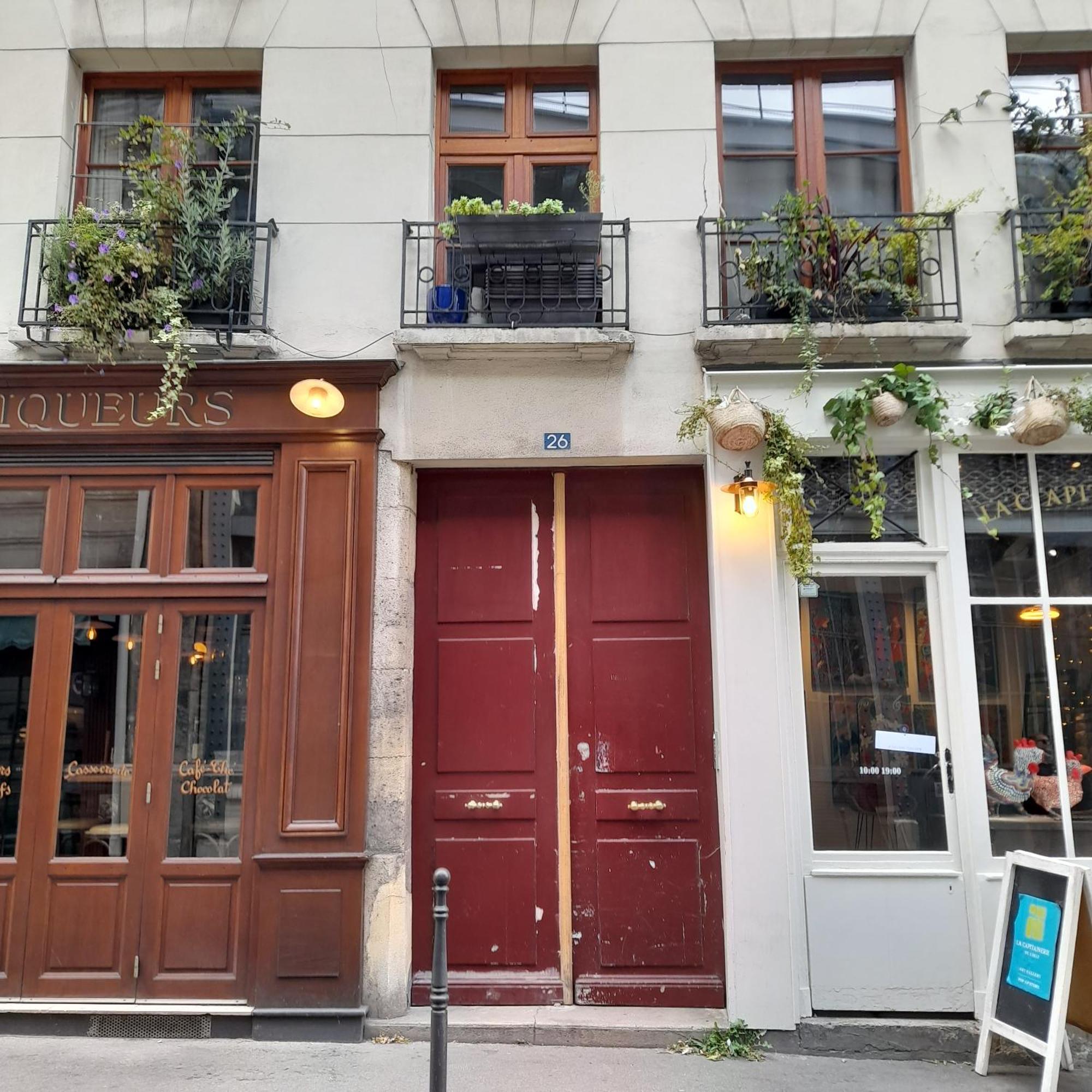 Cosy 2 Pieces Typiquement Parisien A Notre-dame Apartment *