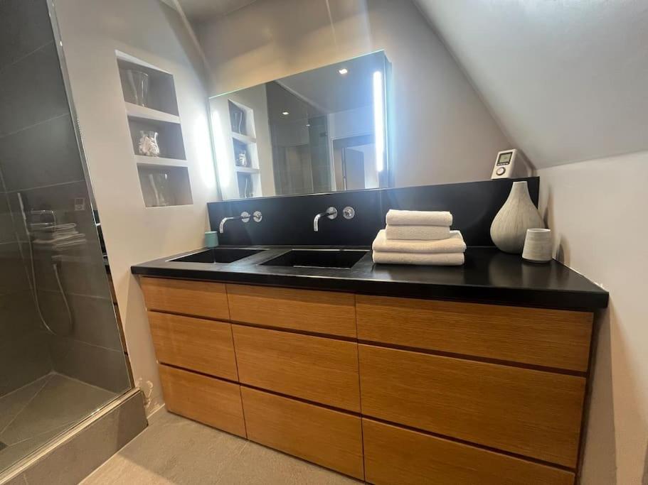 Comfort & Design 2 Bedroom Near Place Des Vosges