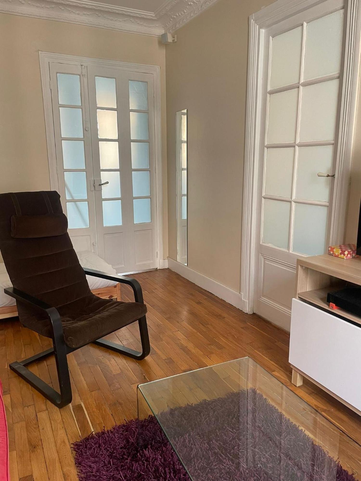 Apartment Stendhal Paris