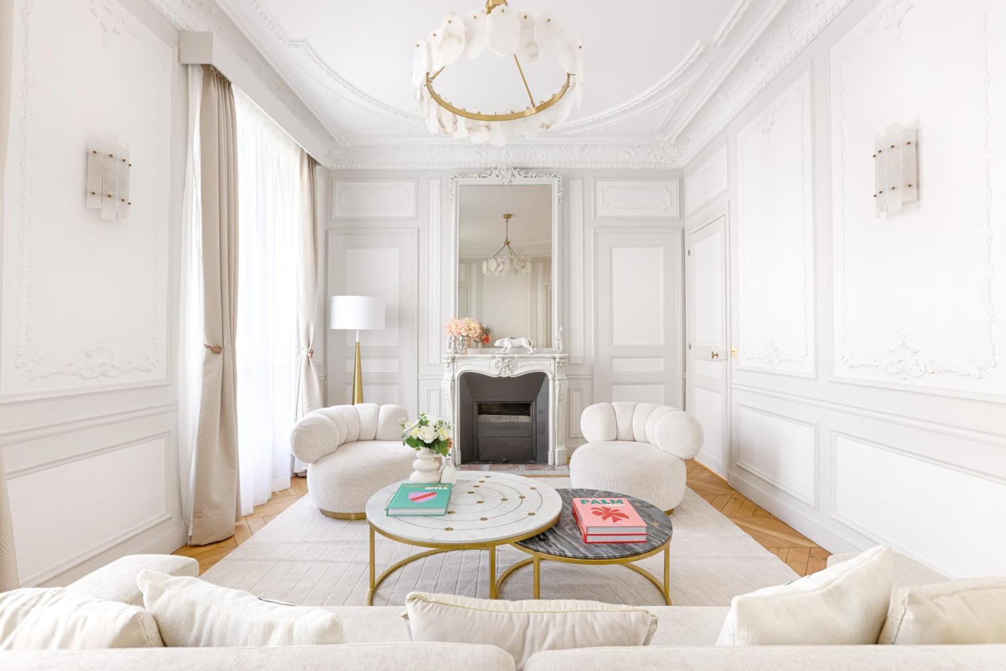 Appartement Artistique De Luxe 3 Sur Champs Elysee