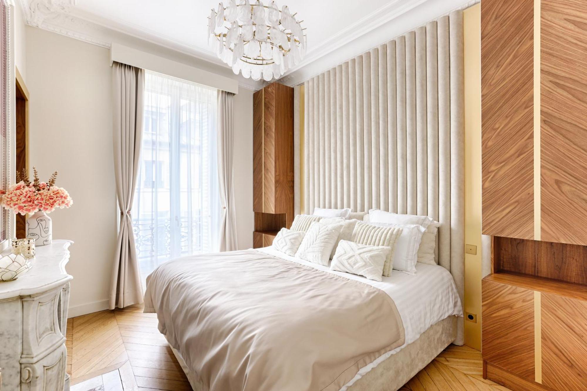 Appartement Artistique De Luxe 3 Sur Champs Elysee *
