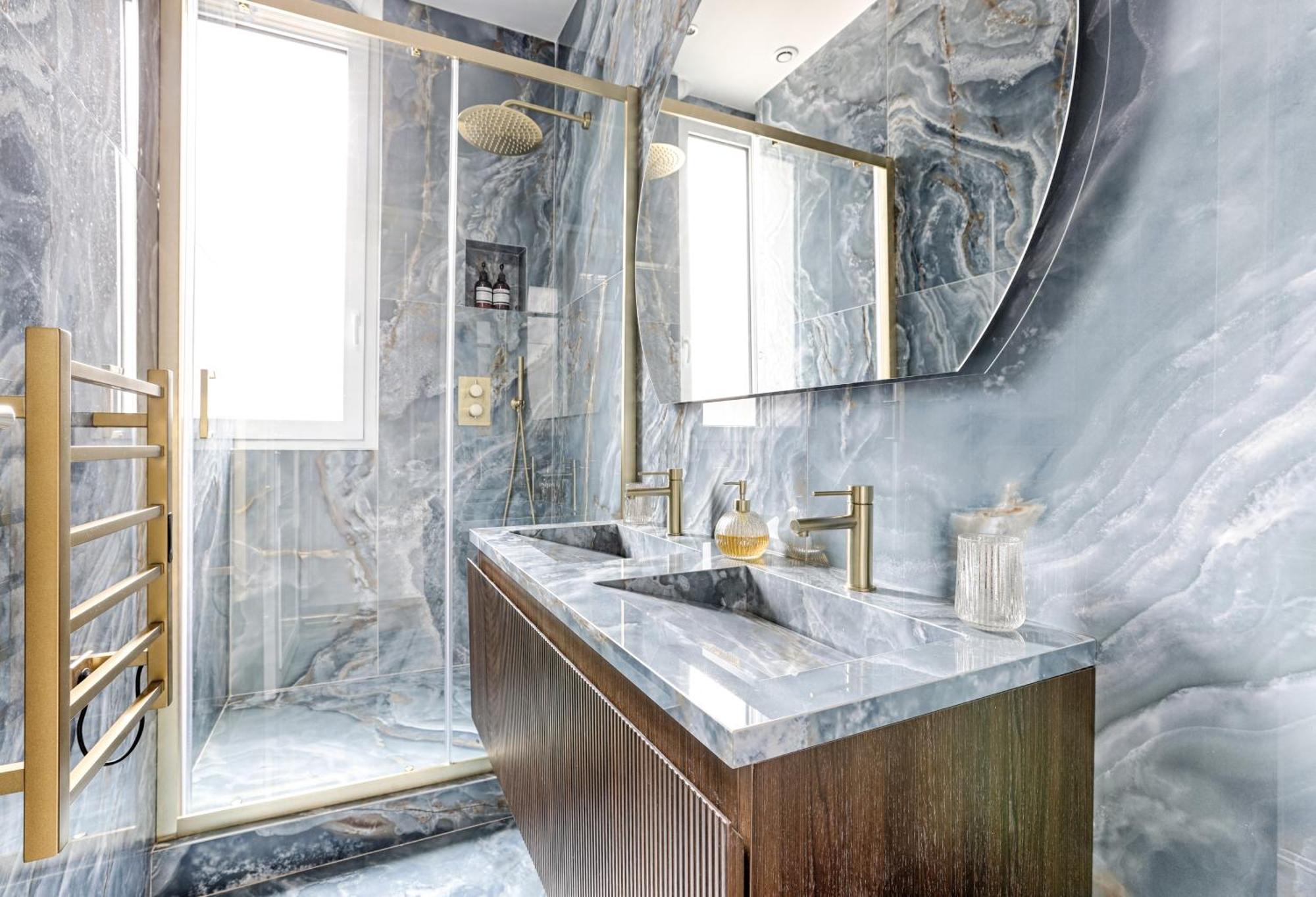 Artistique De Luxe 3 Sur Champs Elysee Appartement Paris