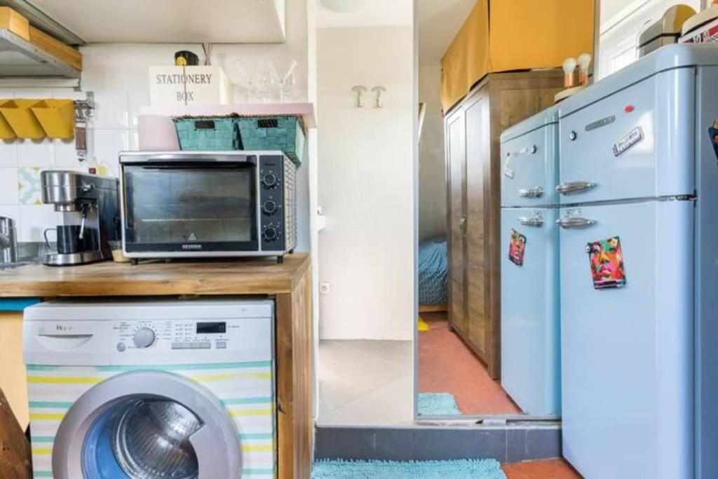 Central Studio Apartment *