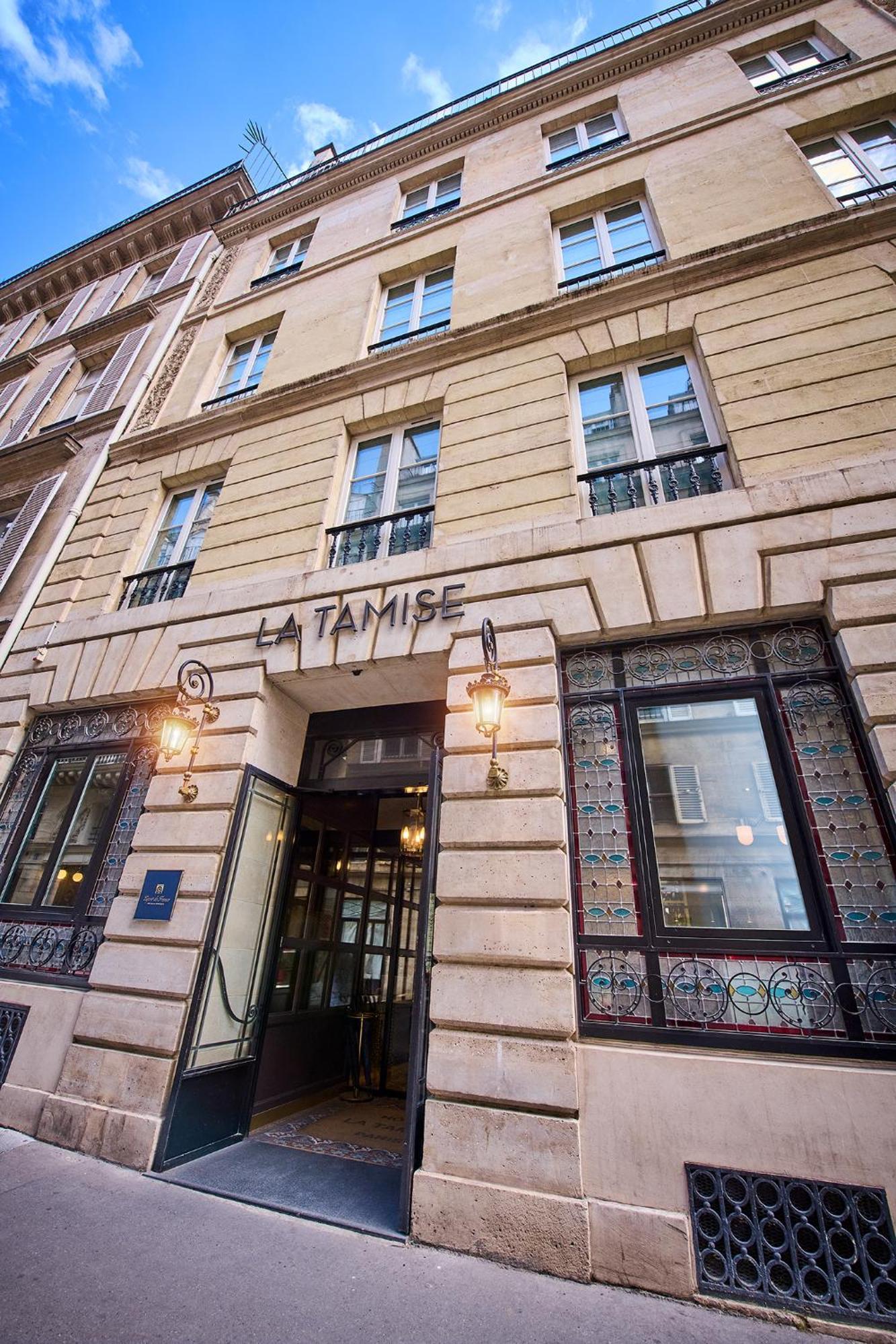 Hotel La Tamise - Esprit De France 4*