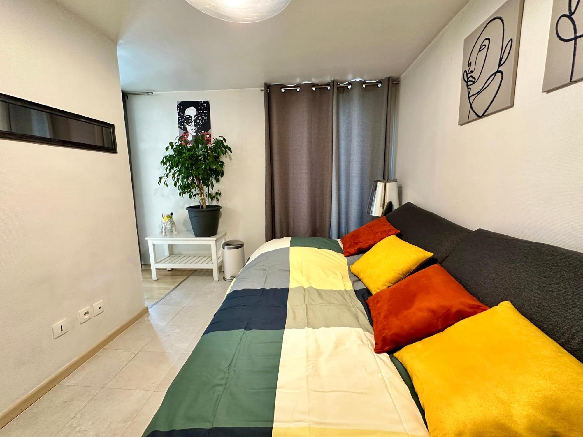 Appartement Marais Near Louvre Museum Ecouffes *