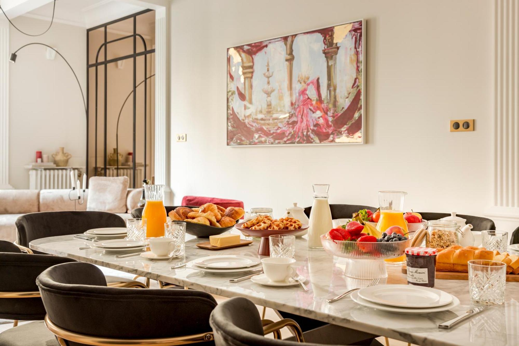 Merveil - Signature - Champs Elysees -kleber Apartment Paris
