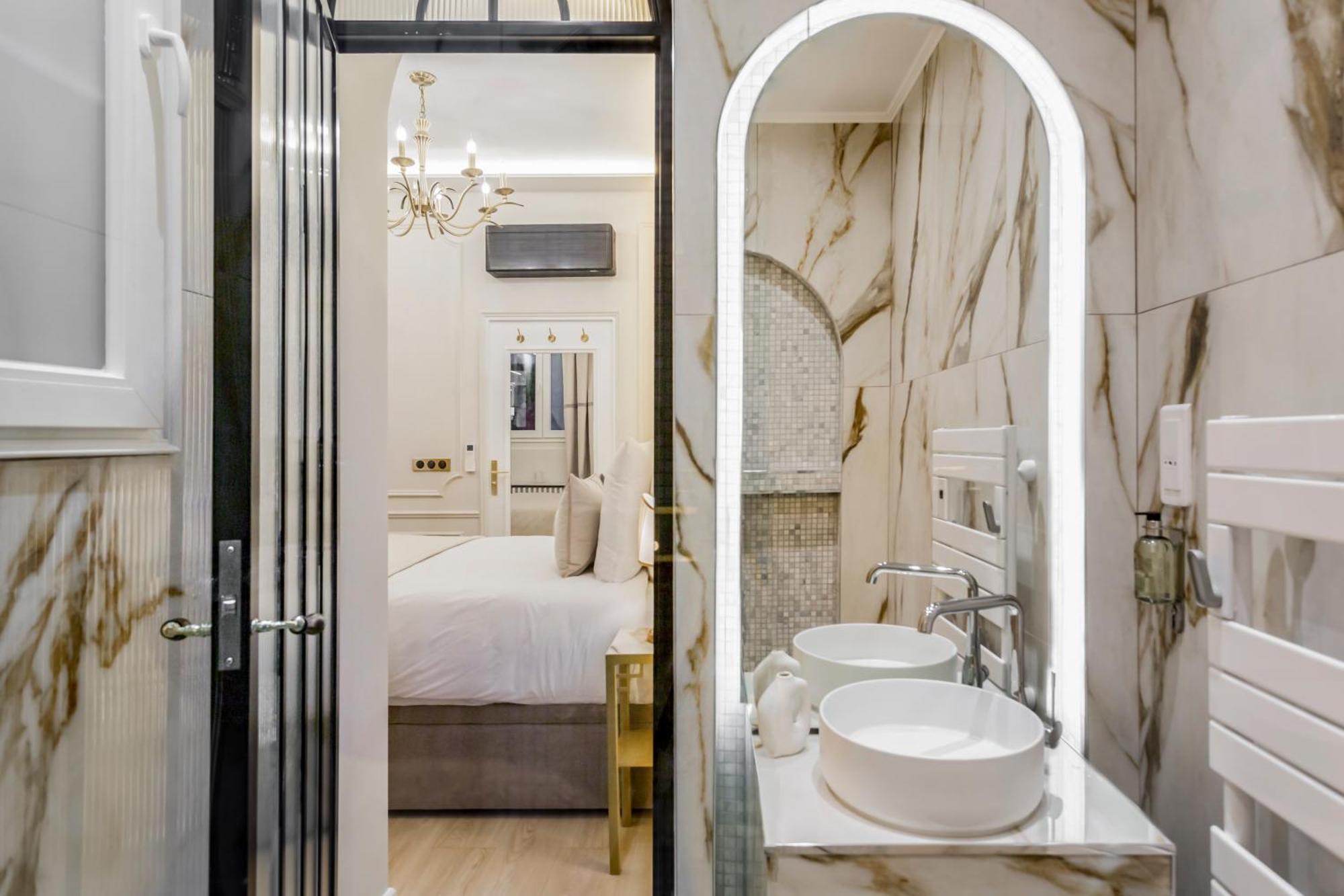 Merveil - Signature - Champs Elysees -kleber Apartment