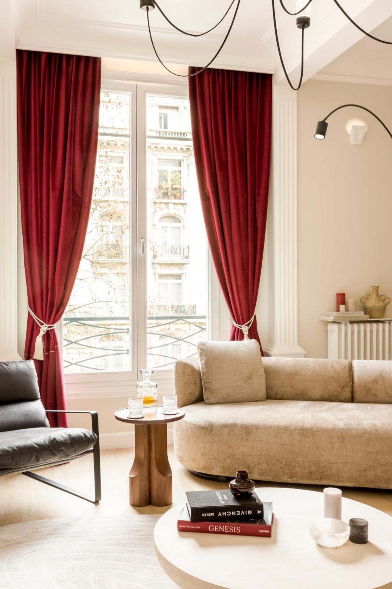 Merveil - Signature - Champs Elysees -kleber Paris