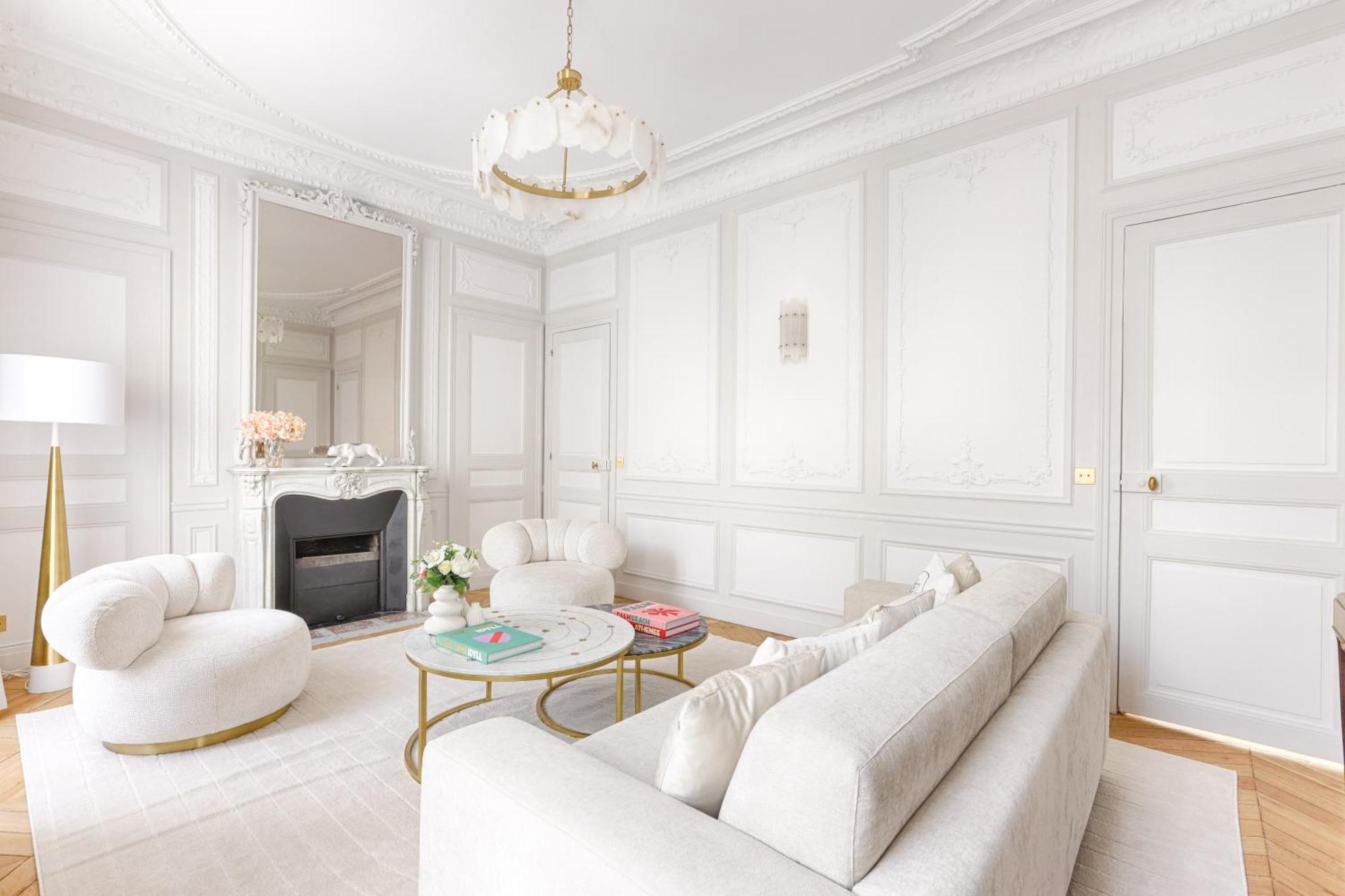 Appartement Artistique De Luxe 3 Sur Champs Elysee