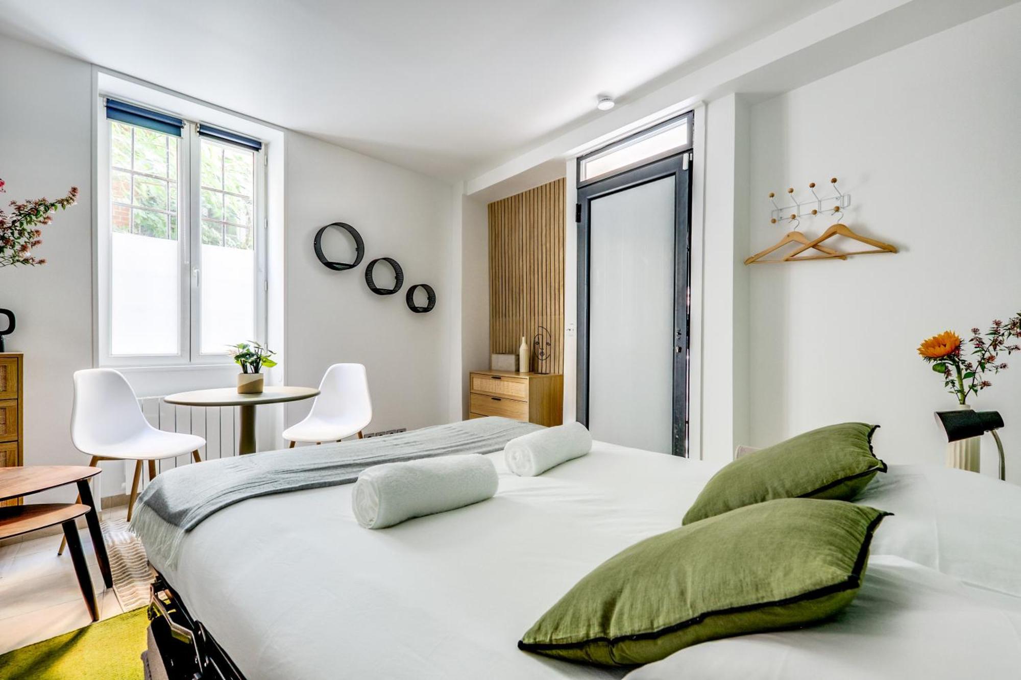 Montmartre L Center & Historic Sacre-coeur Appartement Paris