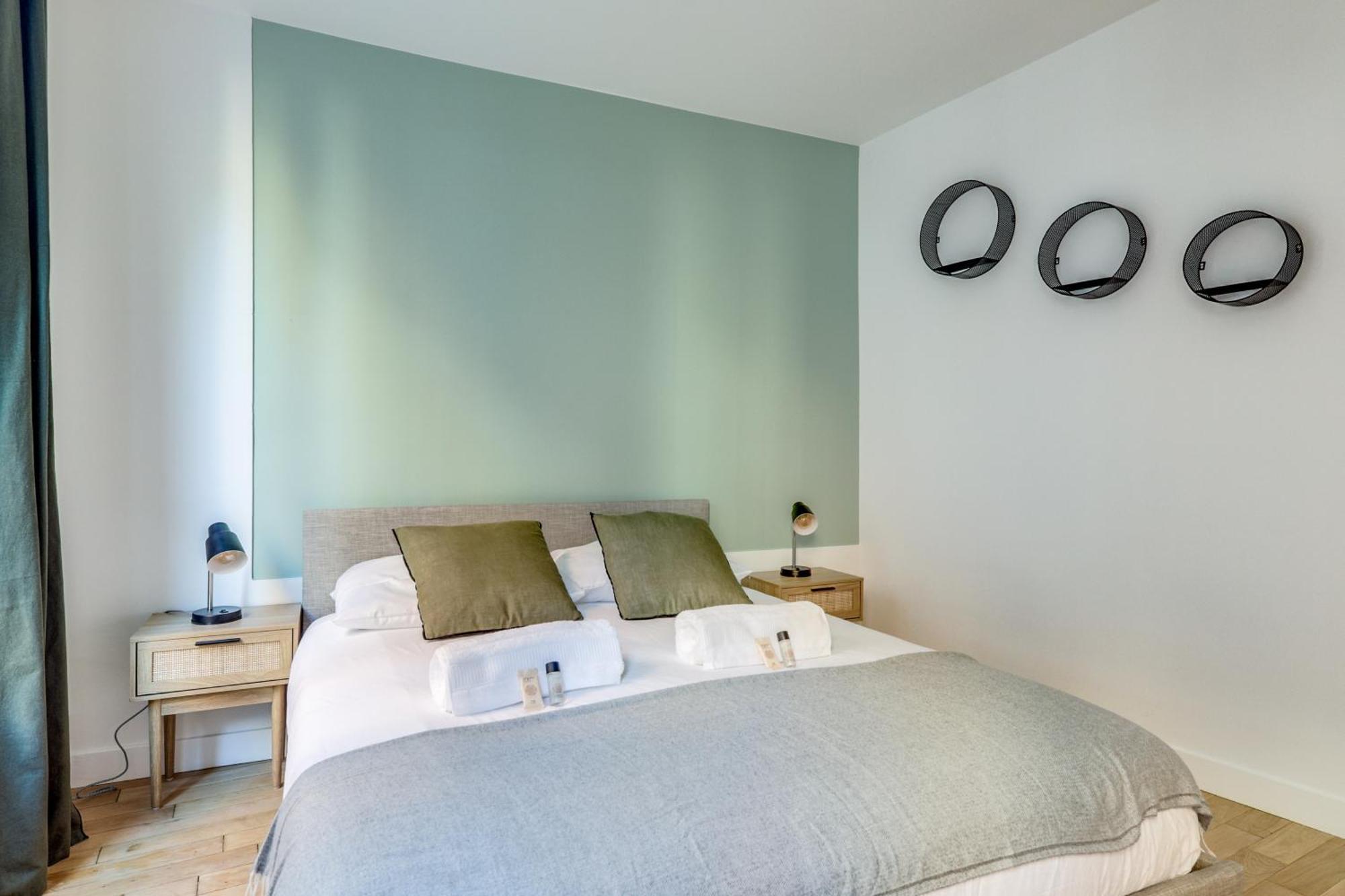 Heart Of Montmartre L Sacre-coeur At 10min Apartment *