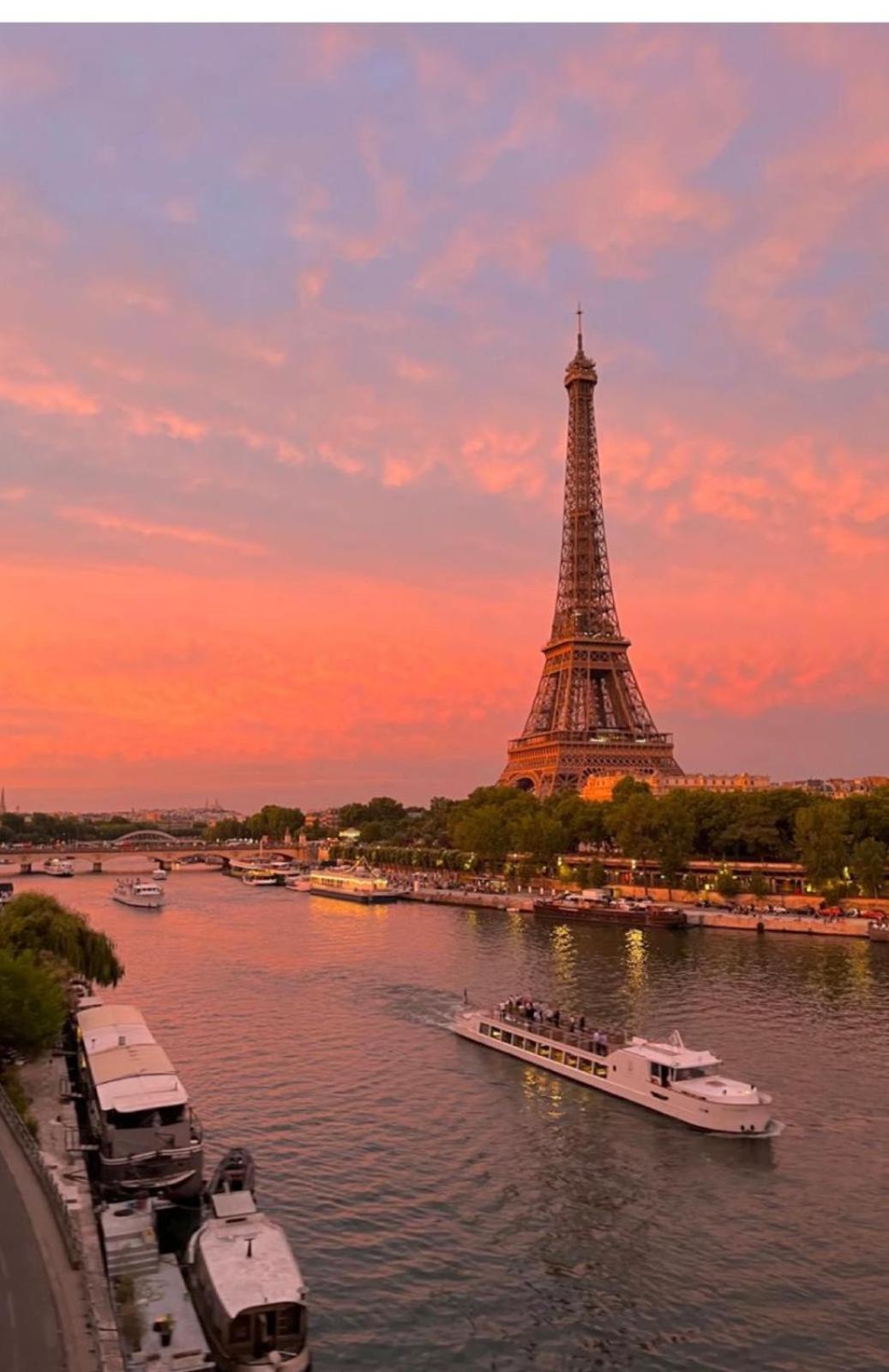Place A Quelques Pas Du Musee Du Louvre Au Centre De Séjour chez l'habitant *