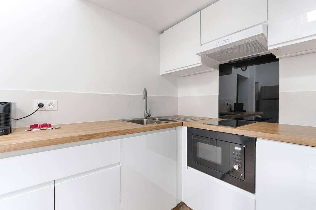 Apartment Charming Batignolles 6p