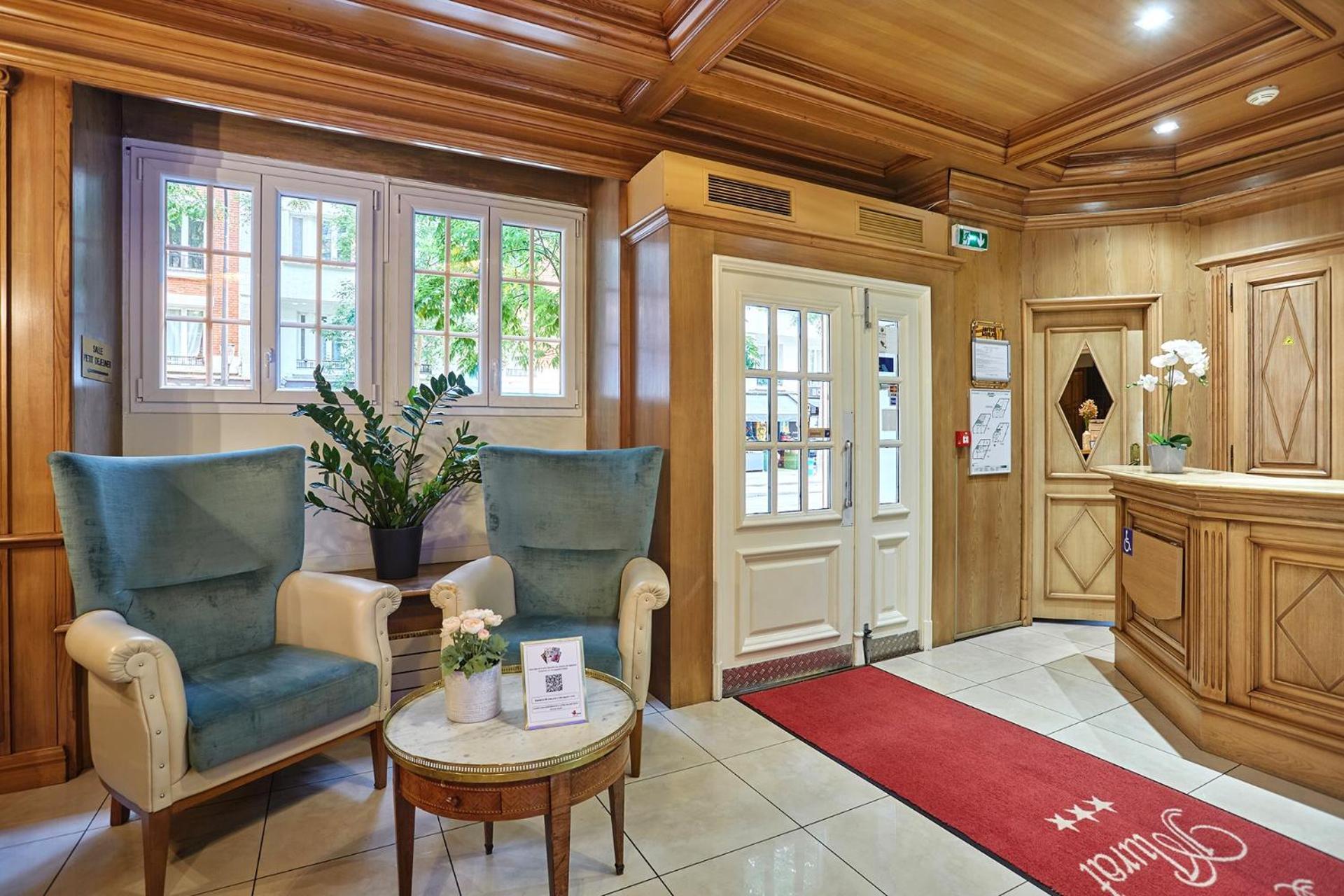 Murat Hotel 3*