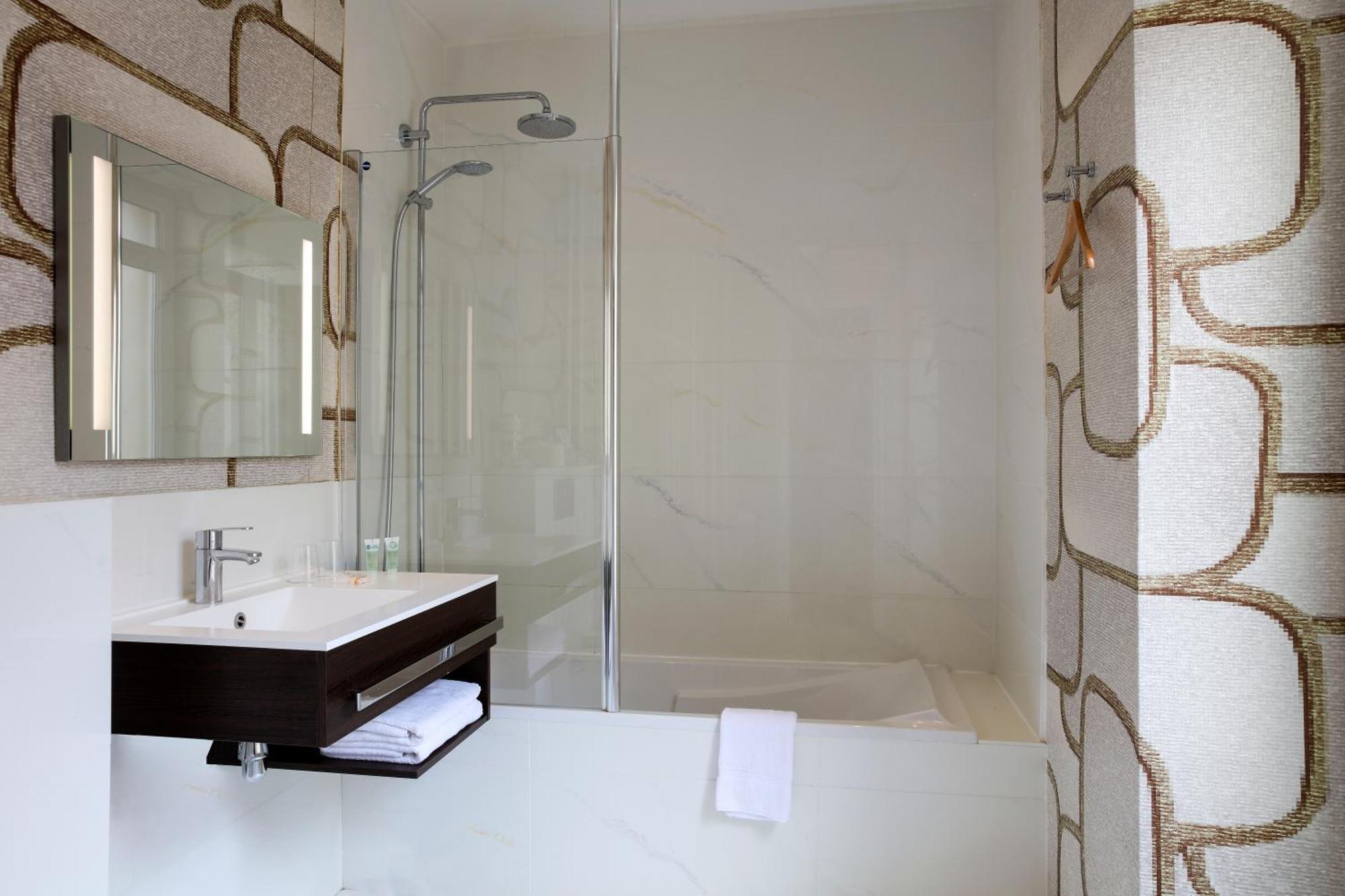 Hotel Western Ronceray Opera 3*