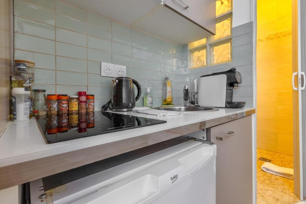 New Champs Elysees 2pax Apartment *