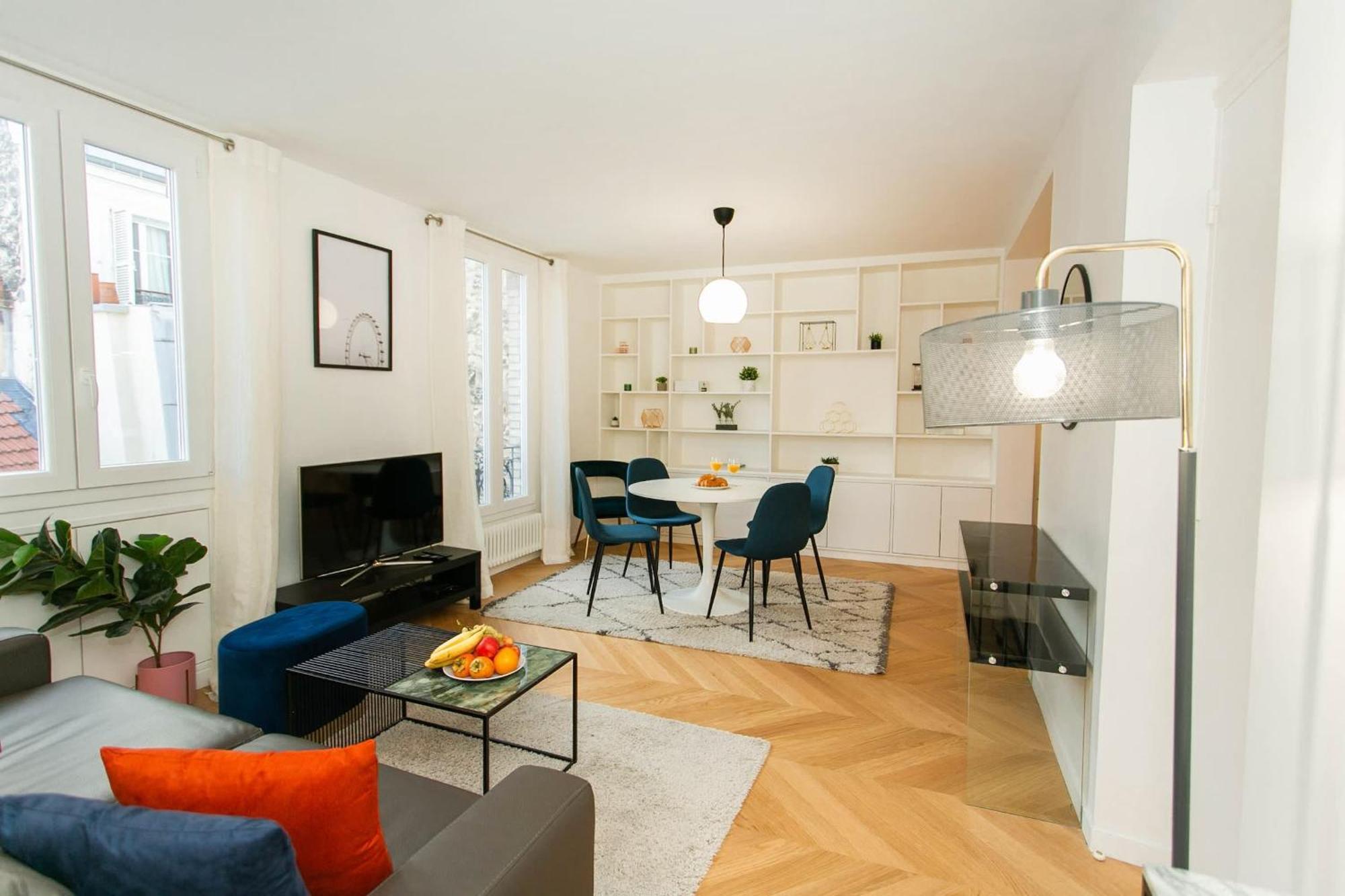 Haussmann - 2br Near Champs-elysees - Cityapartmentstay Apartment Paris