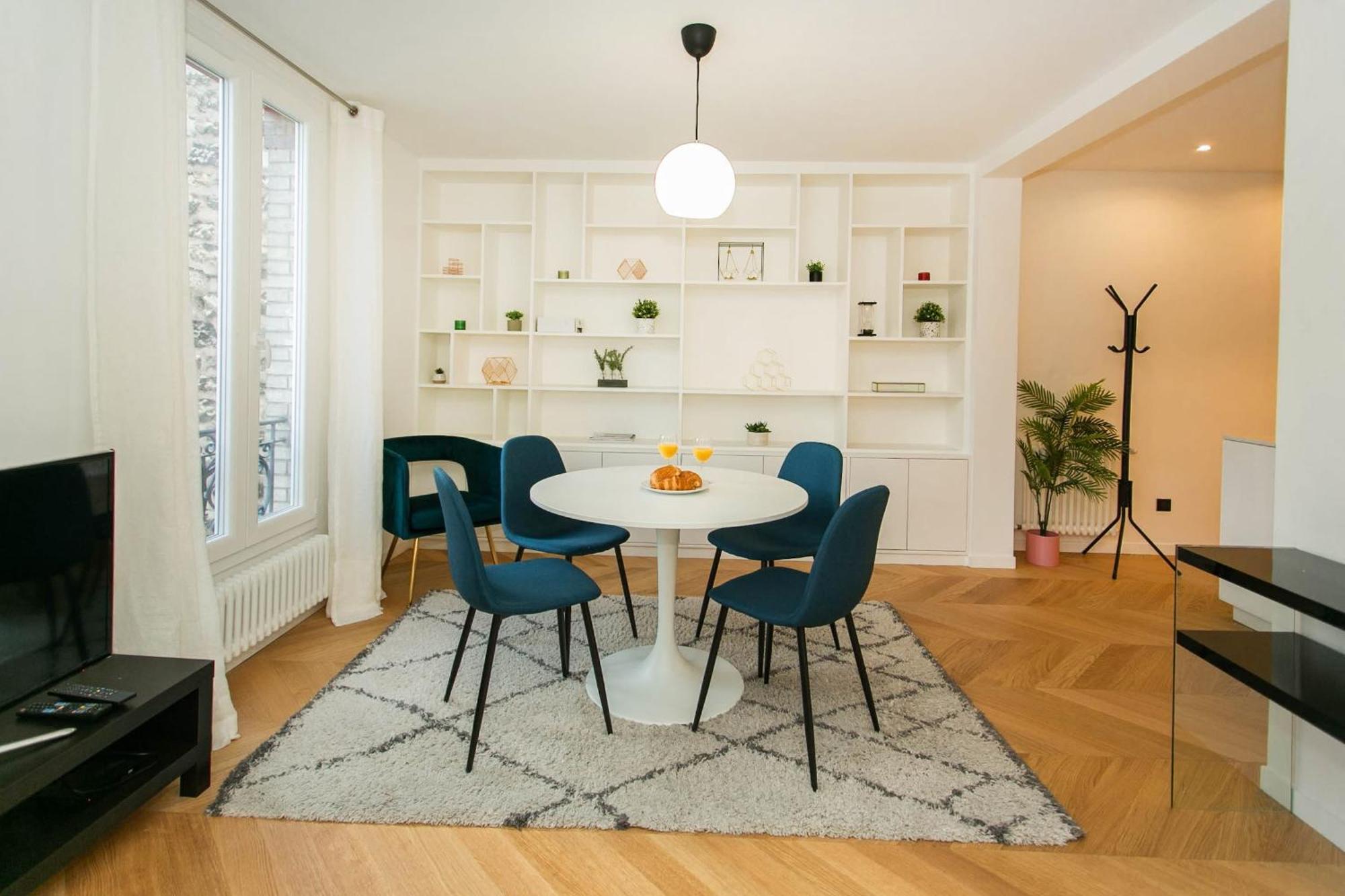 Haussmann - 2br Near Champs-elysees - Cityapartmentstay * Paris