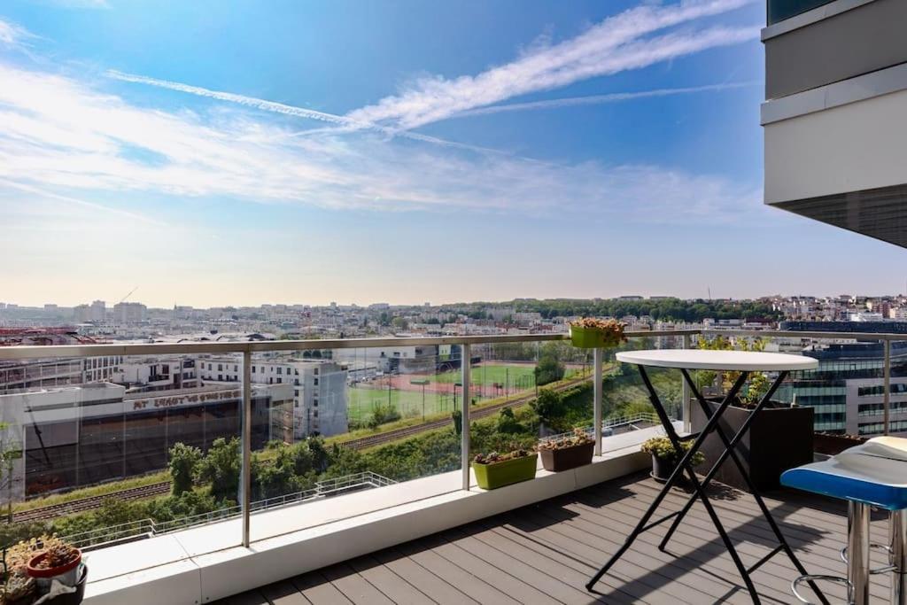 Entier Terrasse View Parking Gratuit Paris