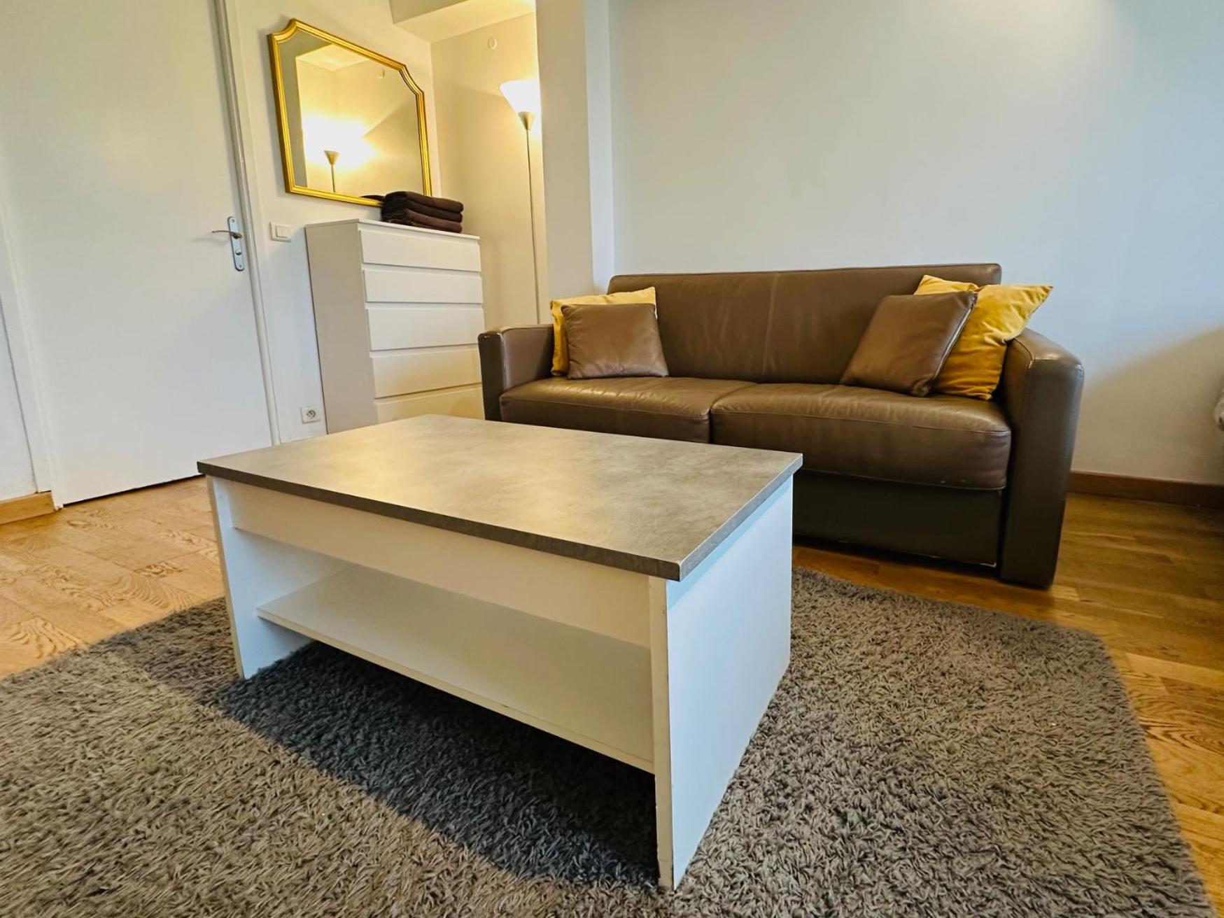 Montparnasse Duroc Apartment *