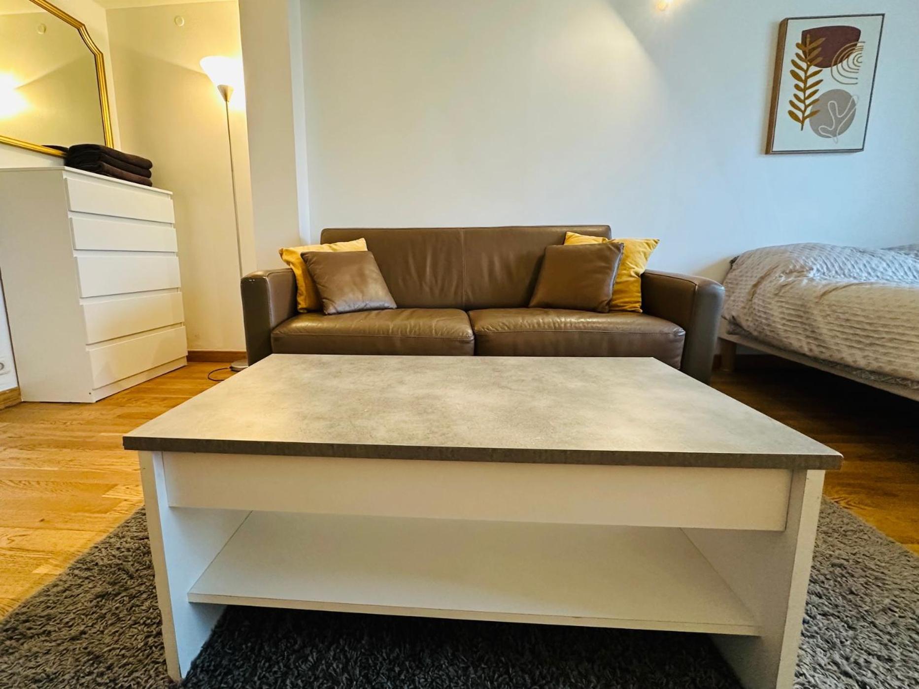 Montparnasse Duroc Apartment