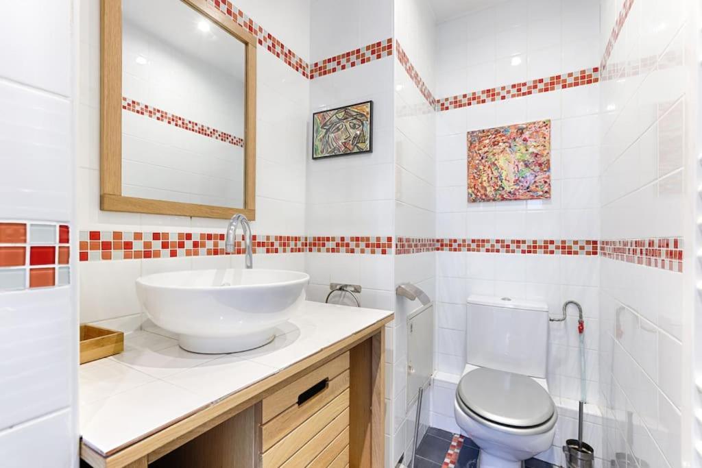 Apartment De Charme Gambetta Saint Fargeau I Paris