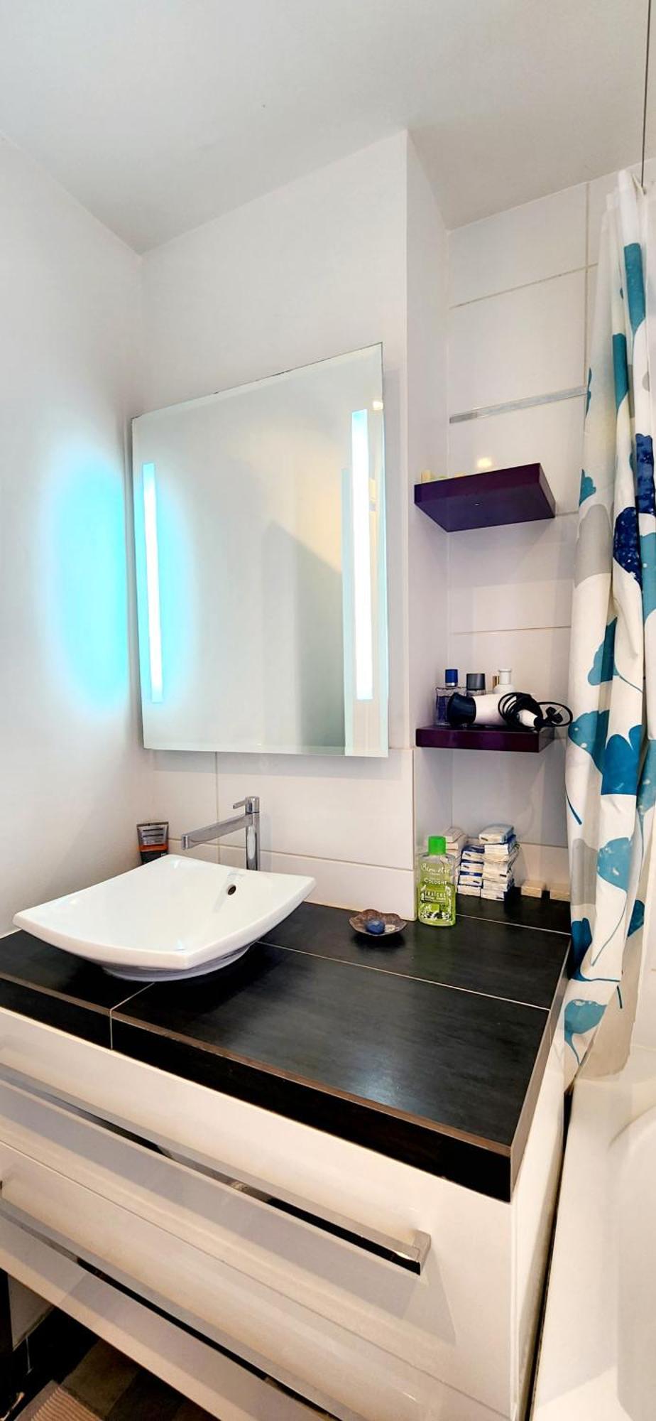 Charming Nest In Paris-pont Cardinet Apartment Paris