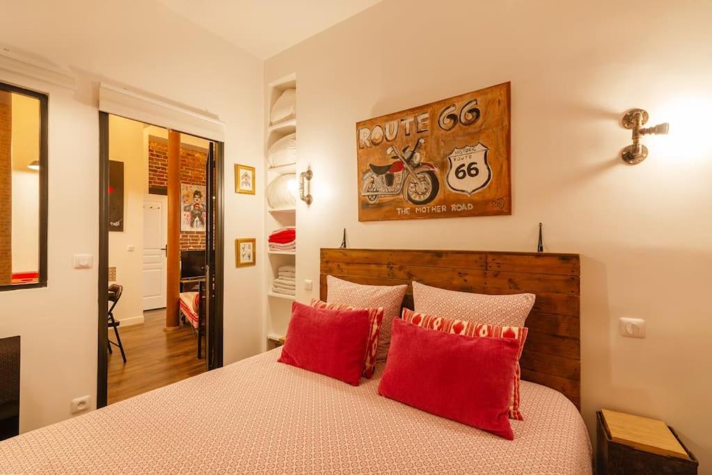 Montmartre Rue Des Martyrs Loft With Ac, 4-7 Peo *