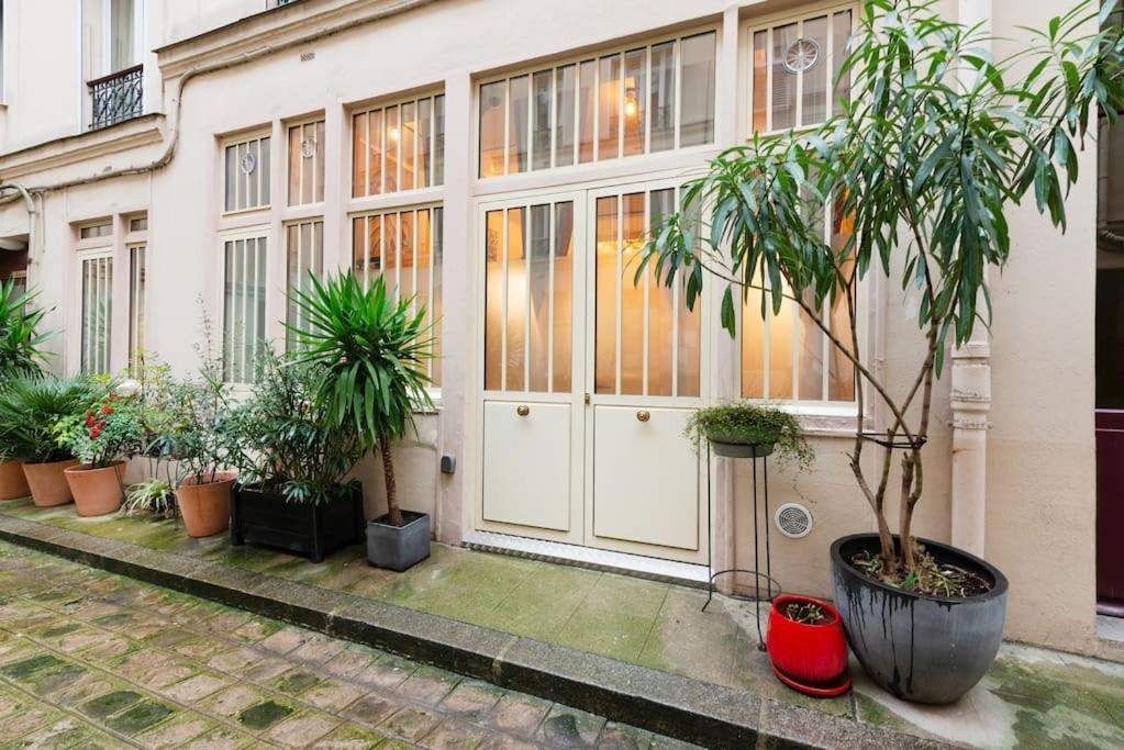 Montmartre Rue Des Martyrs Loft With Ac, 4-7 Peo Apartment Paris