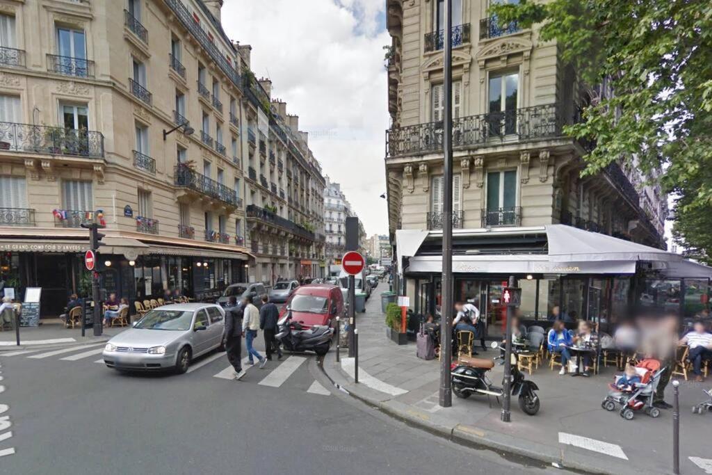 Montmartre Rue Des Martyrs Loft With Ac, 4-7 Peo * Paris