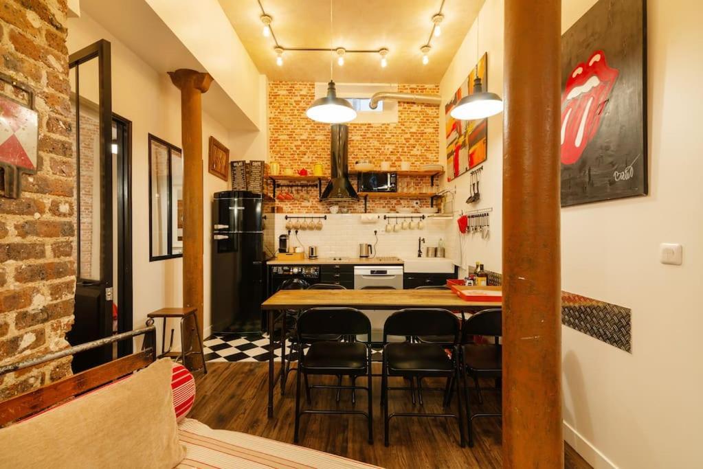 Montmartre Rue Des Martyrs Loft With Ac, 4-7 Peo