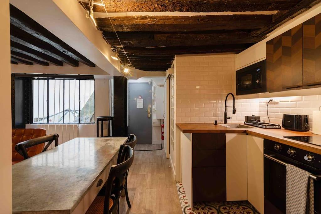 Opera Center Charming Air-conditioned Loft *