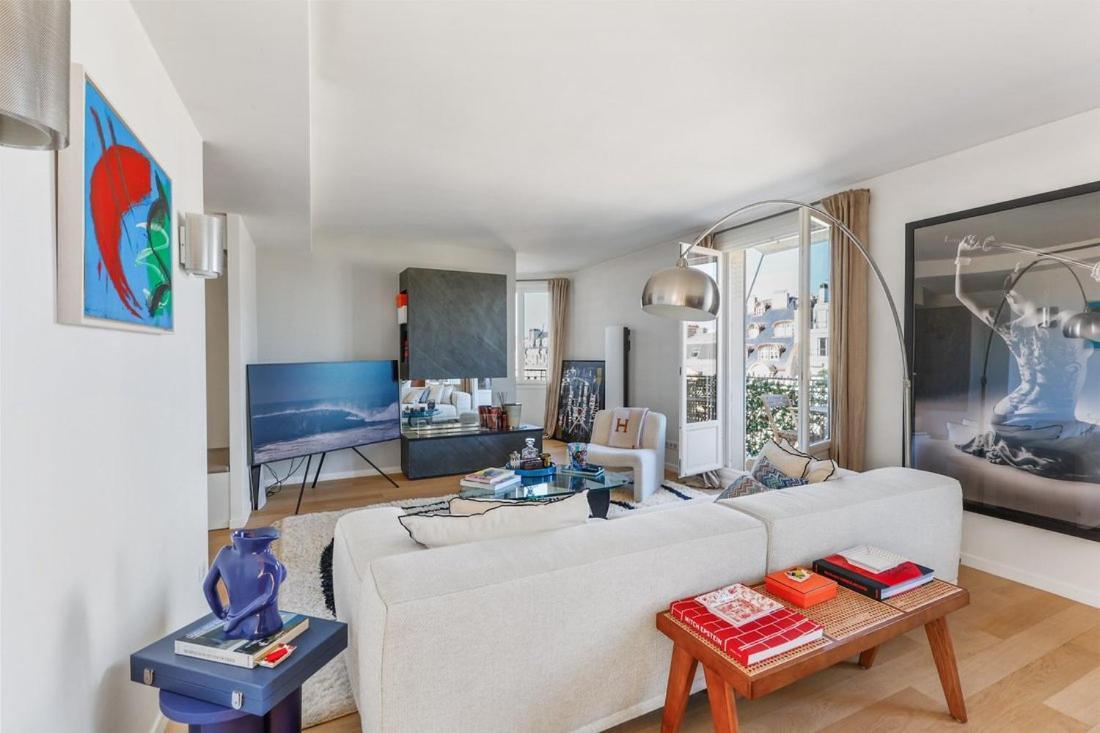 Avenue Montaigne Apartamento *