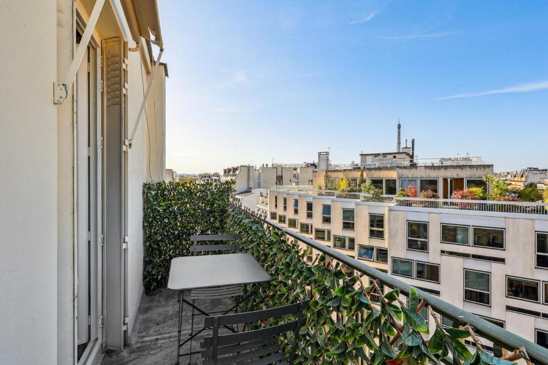 Avenue Montaigne Apartamento *