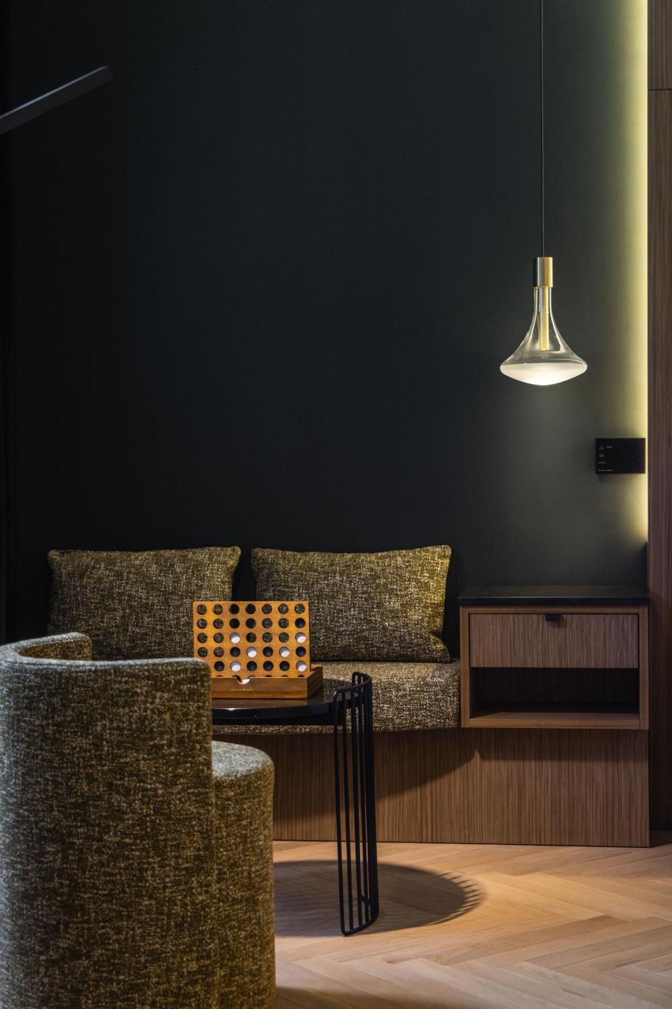 Hotel 1.75 La Source Paris